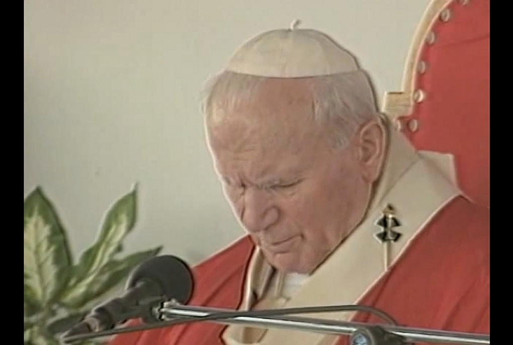 John Paul II in PNG 1995